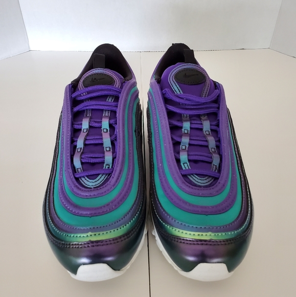 NIKE AIR MAX 97 SE GS Size 4Y - Picture 2 of 5